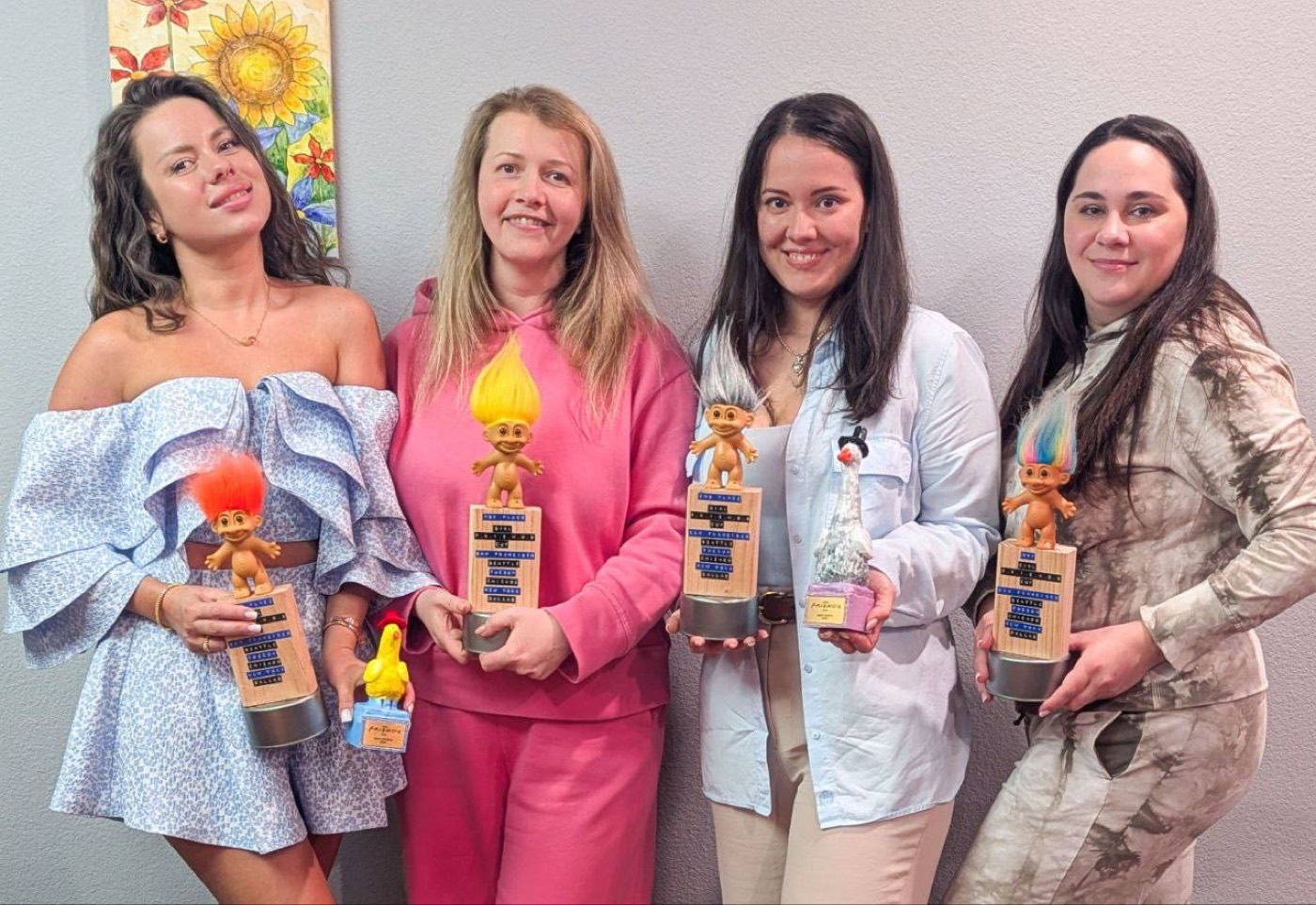 Girl F.R.I.E.N.D.S Cup